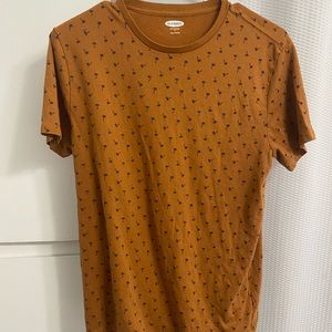 Old Navy Tee